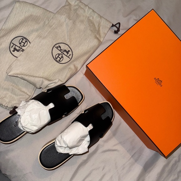 Hermes EZE 30 sandal size 8